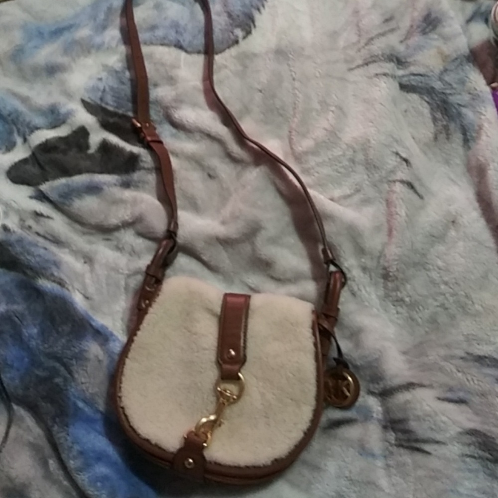Michael Kor purse in Ugg boots that match